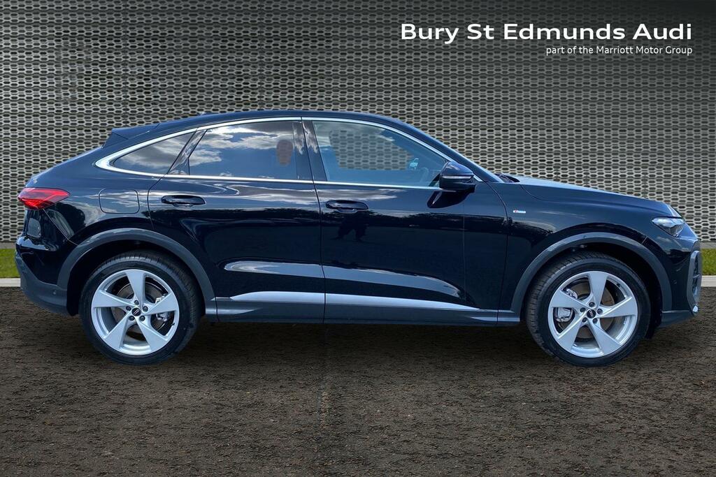 Audi Q5 2.0 Tdi S Line Sportback S Tronic Quatt Black #4