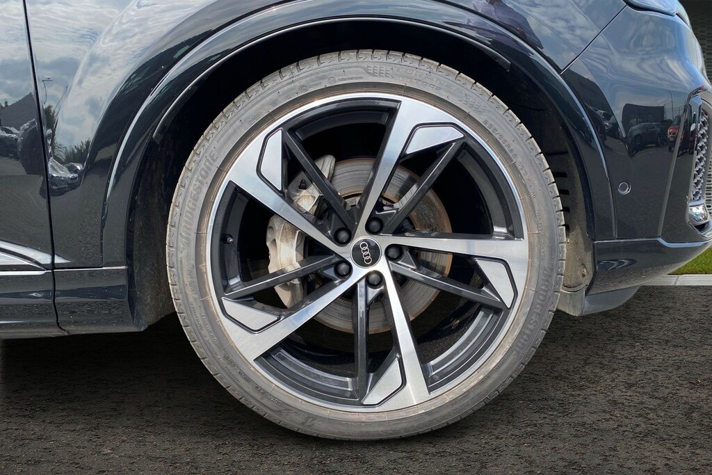Audi Q7 3.0 Tfsi V6 55 Black Edition Suv Tiptro Black #5