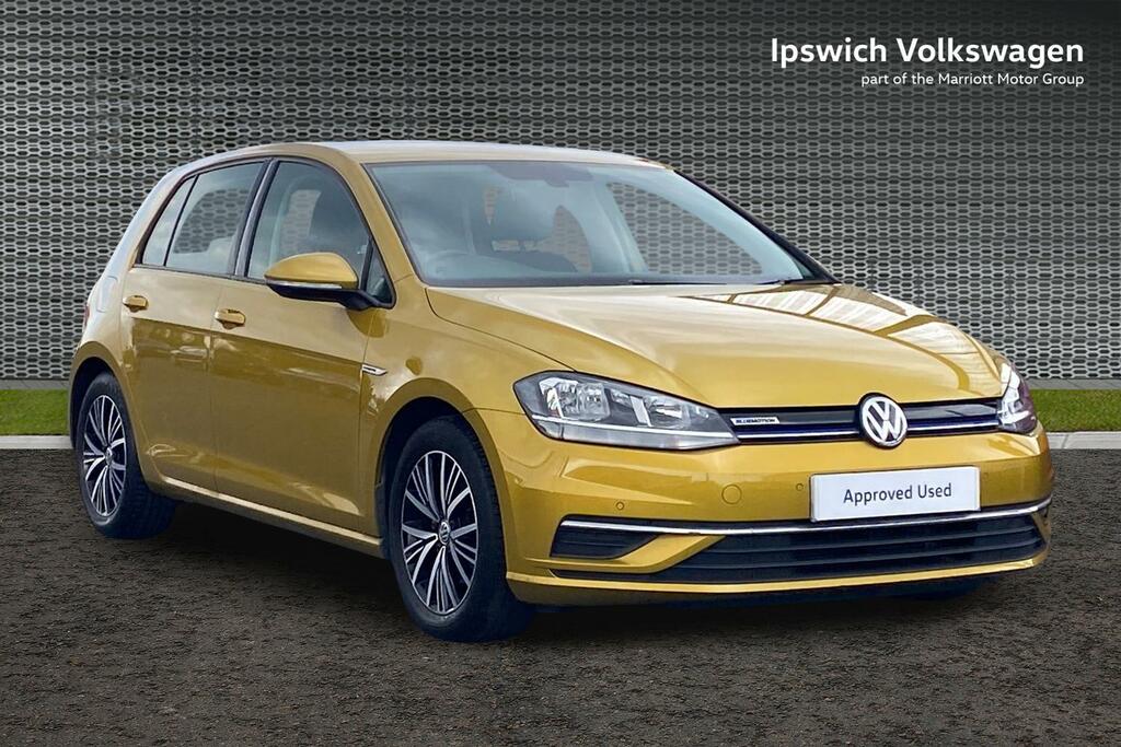 Volkswagen Golf 1.5 Tsi Evo Se Nav Hatchback Eur NA68UAH Yellow