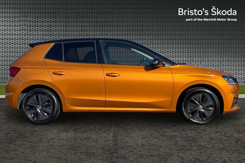 Skoda Fabia 1.0 Tsi Colour Edition Hatchback #4