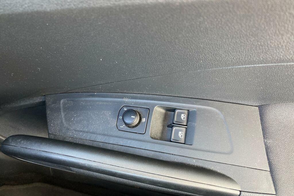 Skoda Fabia Tsi Se L Hatchback Black #27