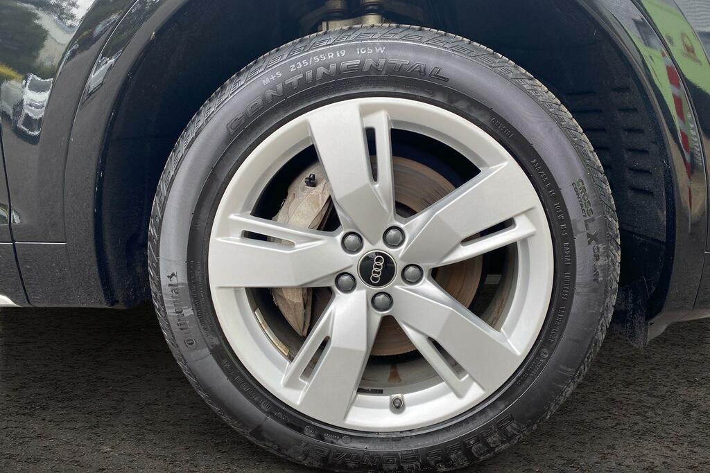 Audi Q5 2.0 Tfsie 50 S Line Sportback Plug-in H NJ22HWS Black #5