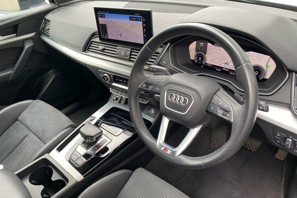 Audi Q5 2.0 Tfsie 50 S Line Sportback Plug-in H NJ22HWS Black #6