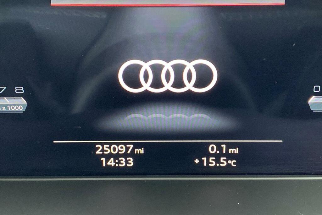 Audi A5 Coup- Black Edition 35 Tfsi 150 Ps S Tronic Black #11