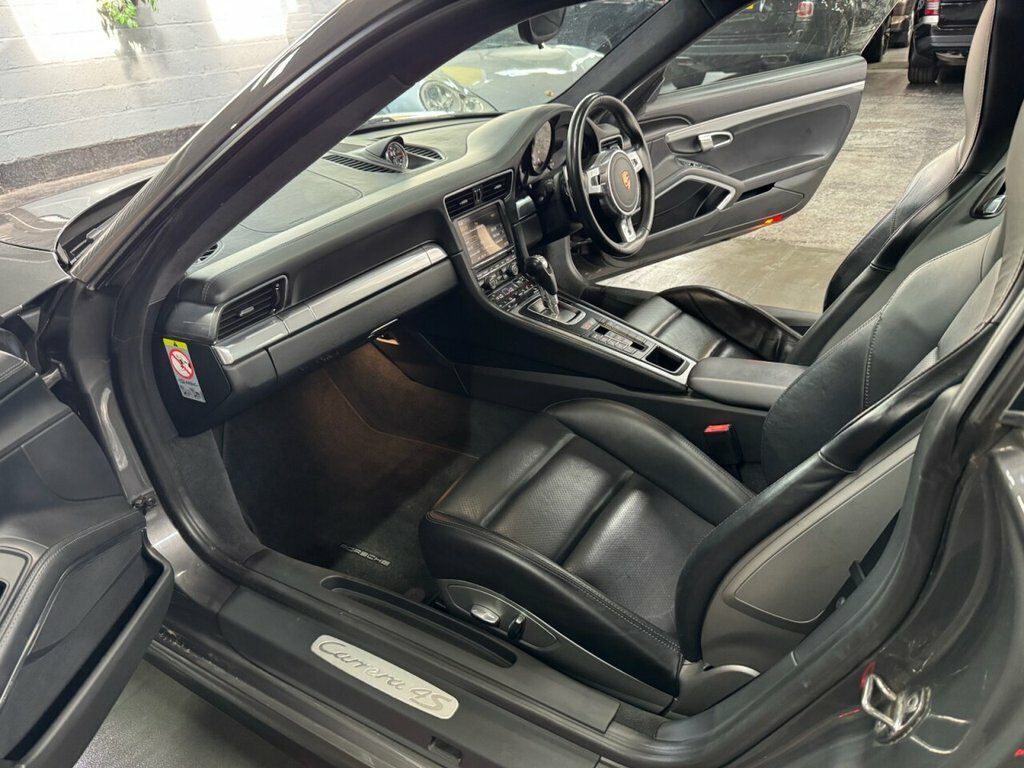 Porsche 911 Convertible 3.8 991 Carrera S - This Is The 911 Yo White #22