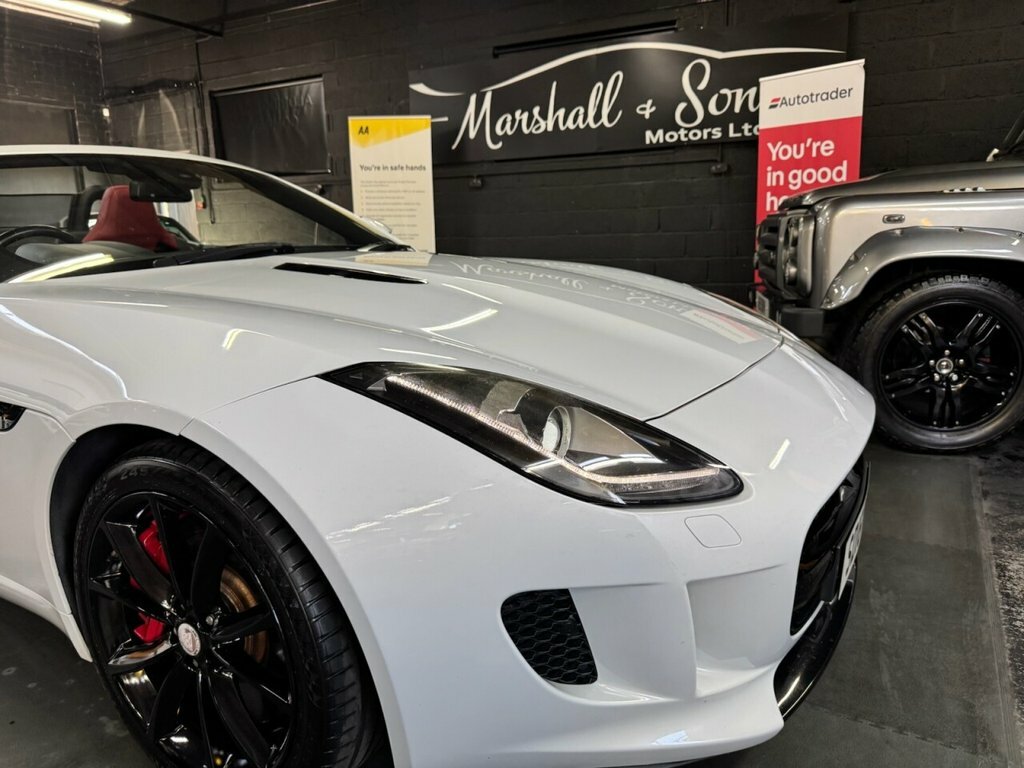 Jaguar F-Type 3L S White #4