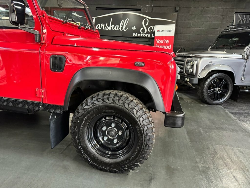 Land Rover Defender 90 2.5 Tdi  #5
