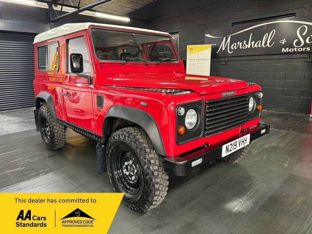 Land Rover Defender 90 Suv Red