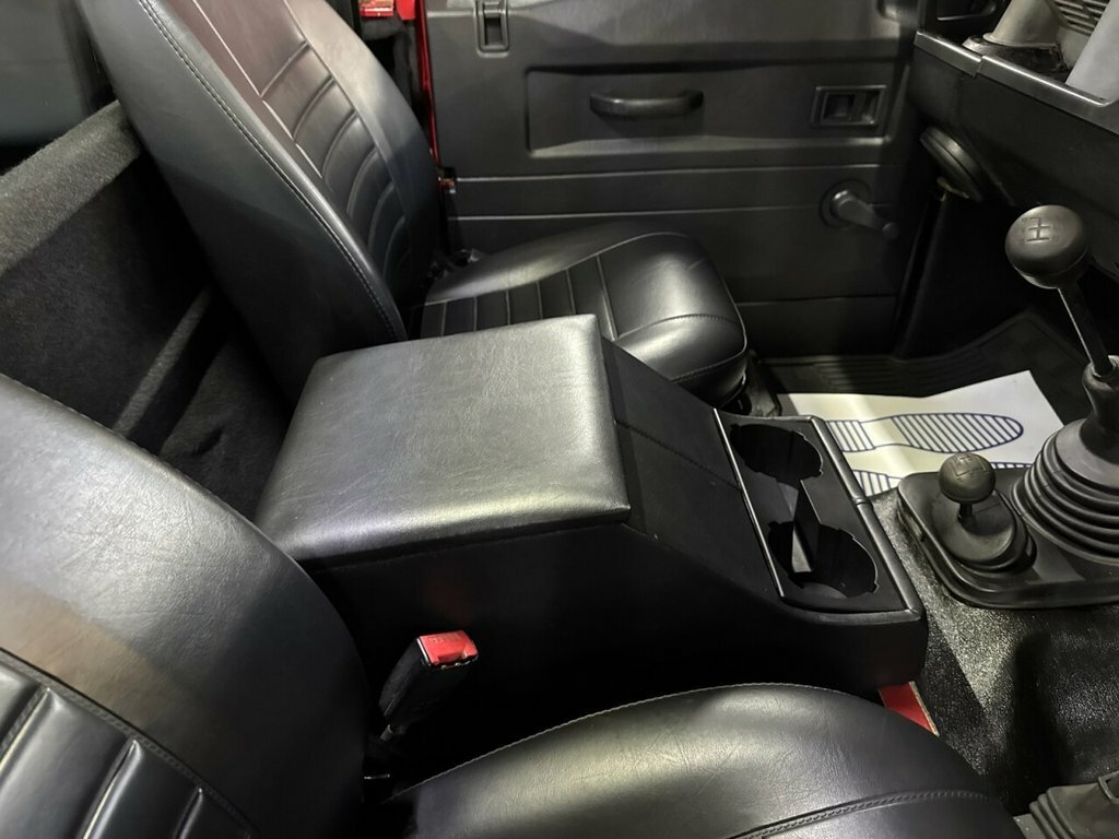 Land Rover Defender 90 2.5 Tdi  #19