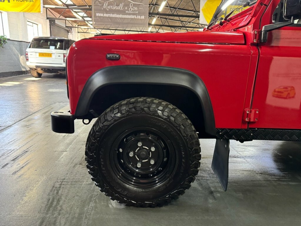 Land Rover Defender 90 2.5 Tdi  #13