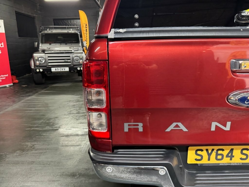 Ford Ranger Pickup White #10