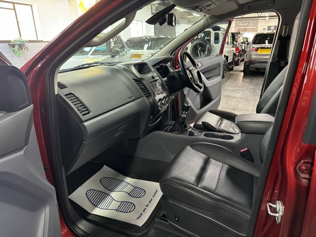 Ford Ranger Pickup White #29