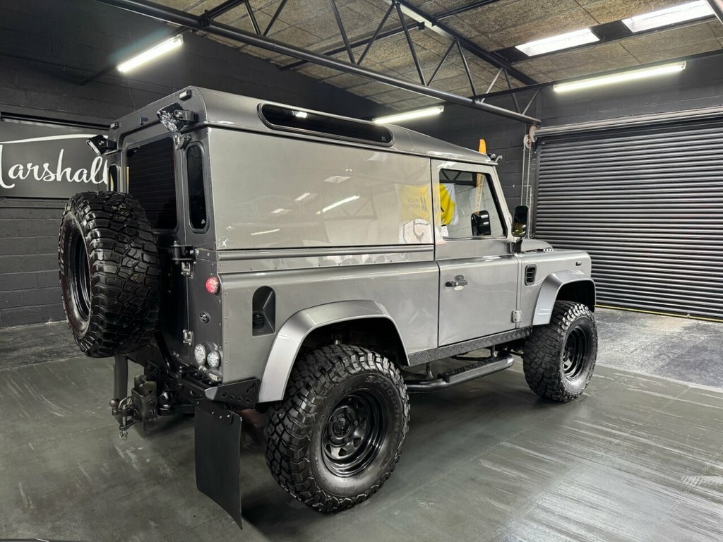 Land Rover Defender 90 Suv Grey #6