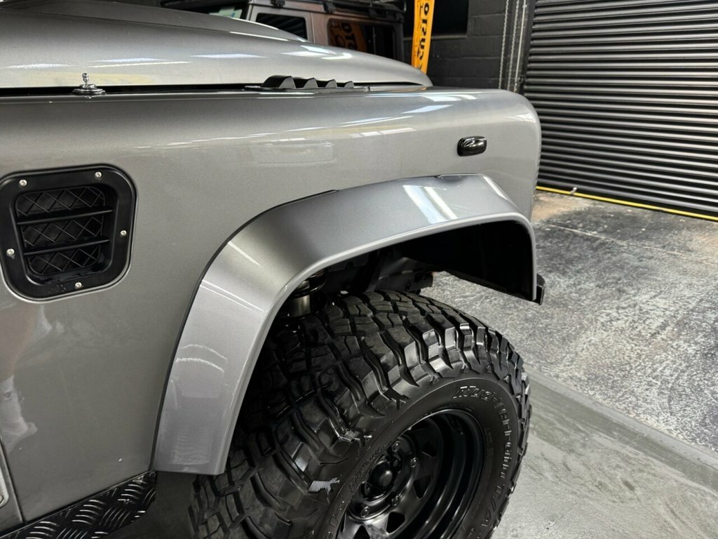 Land Rover Defender 90 Suv Grey #5