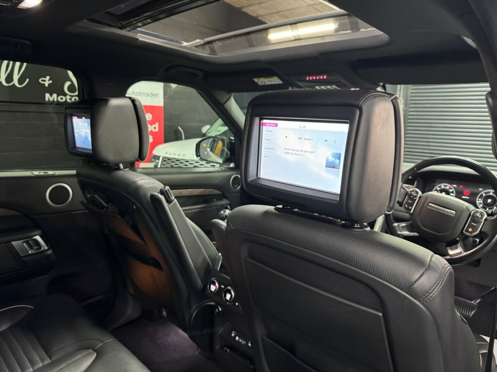 Land Rover Discovery Sdv6 Hse Grey #37