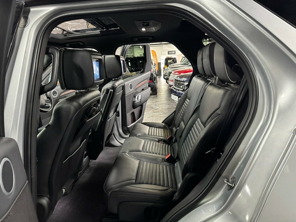 Land Rover Discovery Sdv6 Hse Grey #45