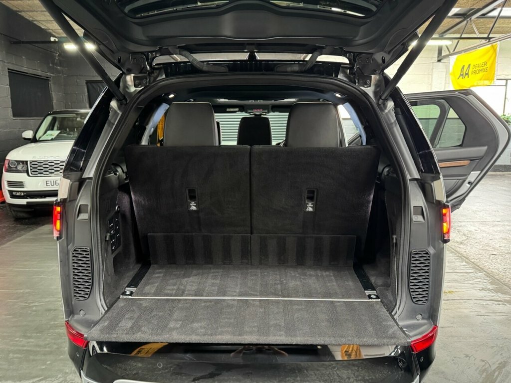 Land Rover Discovery Sdv6 Hse Grey #43