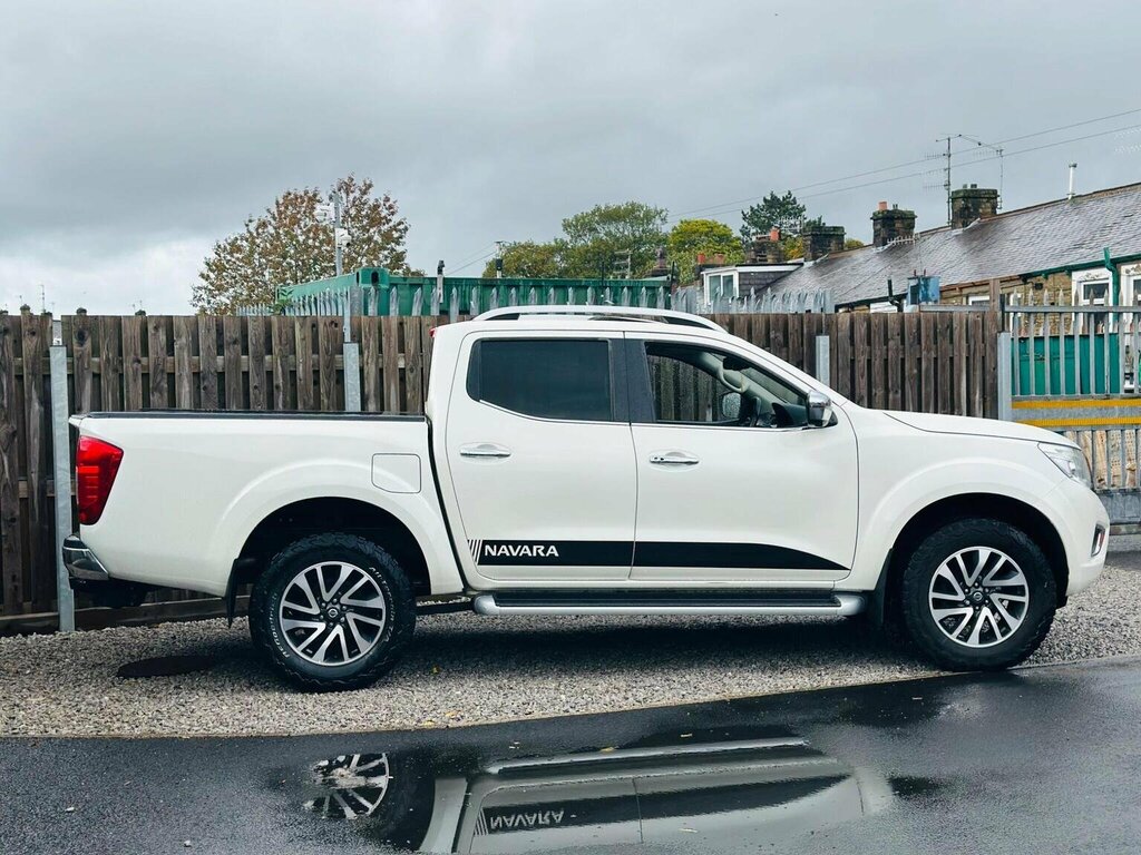 Nissan Navara Double Cab Pick Up Tekna 2.3Dci 190 4Wd Black #19