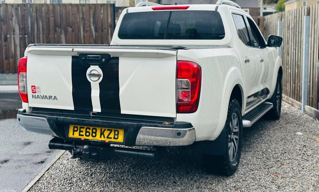 Nissan Navara Double Cab Pick Up Tekna 2.3Dci 190 4Wd Black #16