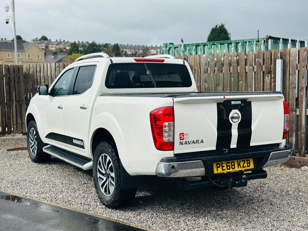 Nissan Navara Double Cab Pick Up Tekna 2.3Dci 190 4Wd Black #14