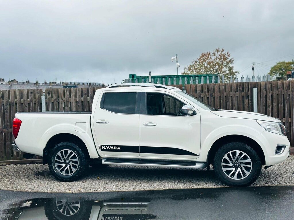 Nissan Navara Double Cab Pick Up Tekna 2.3Dci 190 4Wd Black #18
