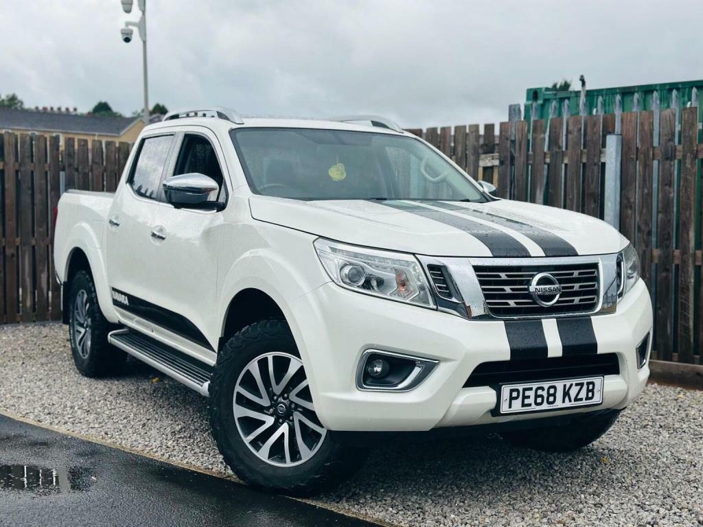 Nissan Navara Double Cab Pick Up Tekna 2.3Dci 190 4Wd Black #31
