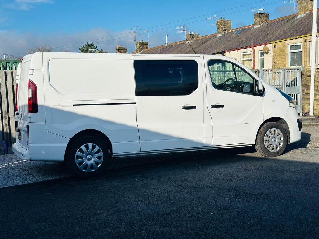 Vauxhall Vivaro 1.6 Cdti 2900 Sportive Crew Van L2 H1 Euro 5 White #6