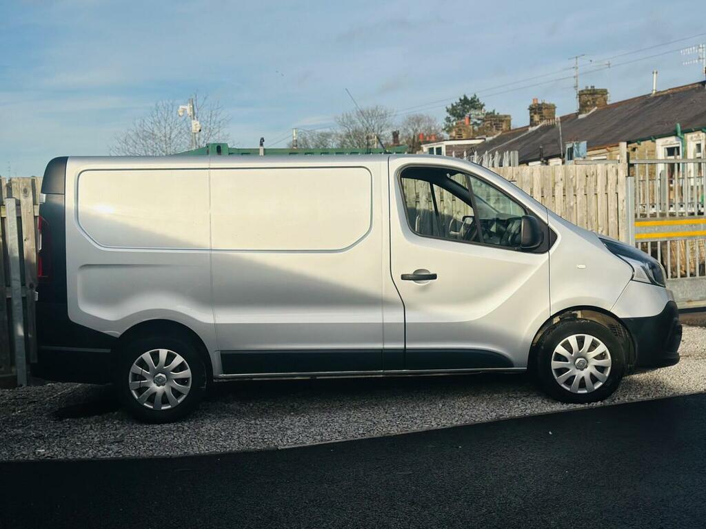 Renault Trafic Renault Trafic Sl28 Energy Dci 120 Sport Nav 9 Sea Grey #7