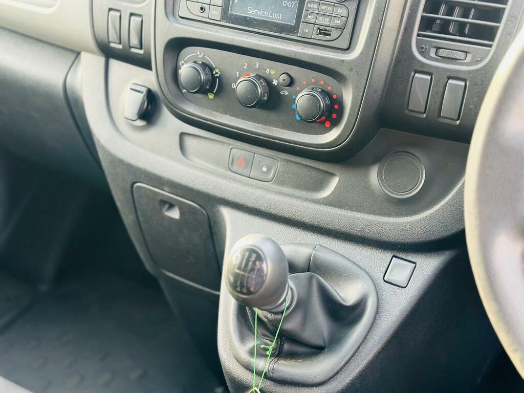 Renault Trafic Renault Trafic Sl28 Energy Dci 120 Sport Nav 9 Sea Grey #21
