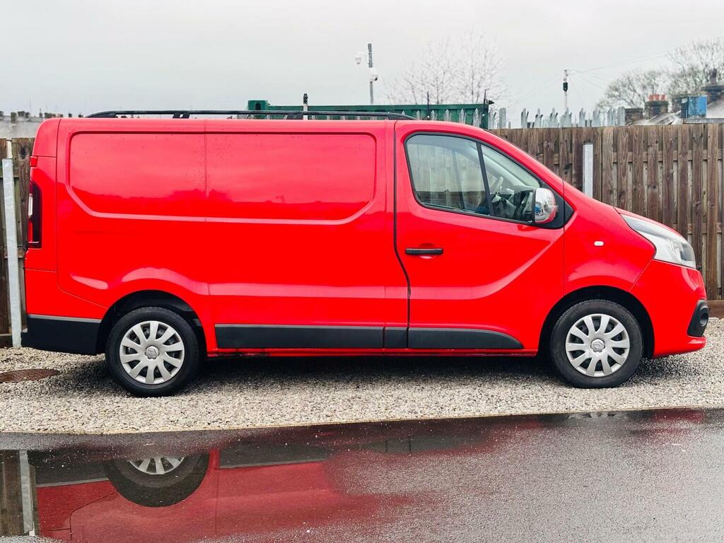 Renault Trafic 2015 1.6 Dci 27 Business Swb Standard Roof Euro 5 Silver #9