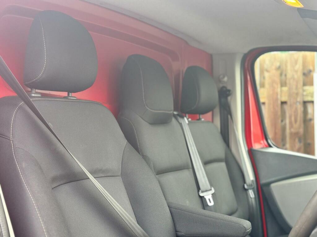 Renault Trafic 2015 1.6 Dci 27 Business Swb Standard Roof Euro 5 Silver #21