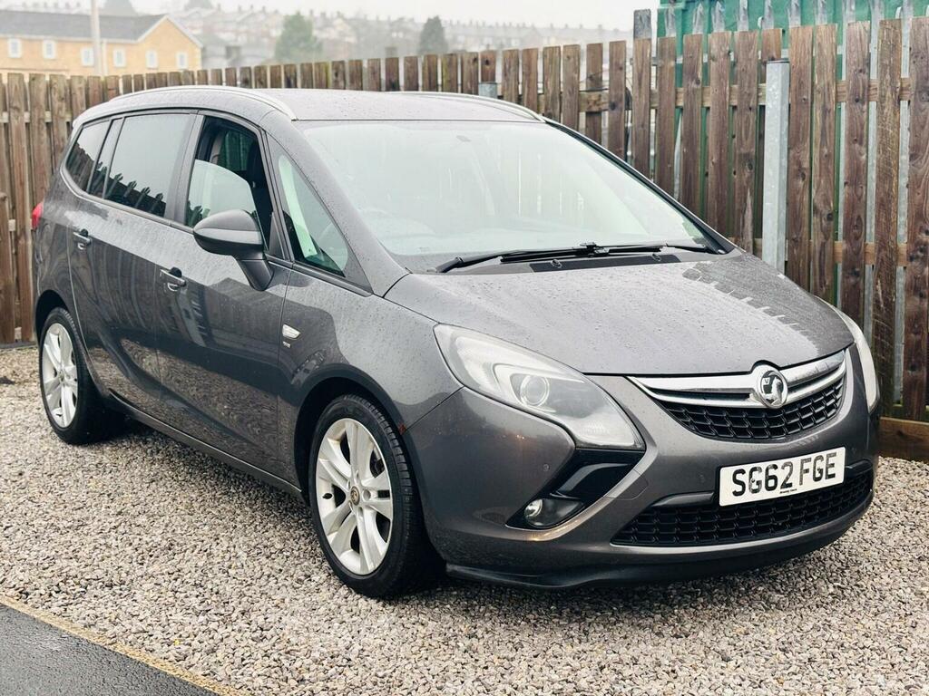 Vauxhall Zafira Tourer Exclusiv 5-Door Silver #8