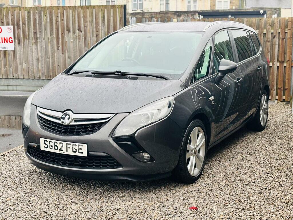 Vauxhall Zafira Tourer Exclusiv 5-Door Silver #10