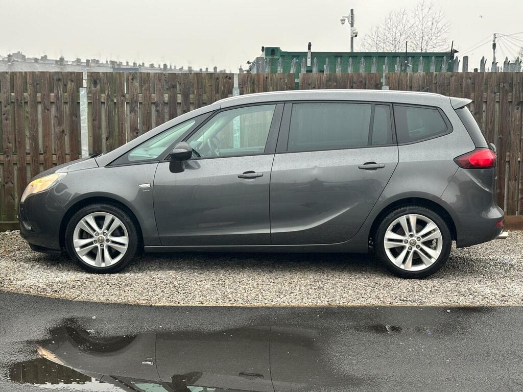 Vauxhall Zafira Tourer Exclusiv 5-Door Silver #12
