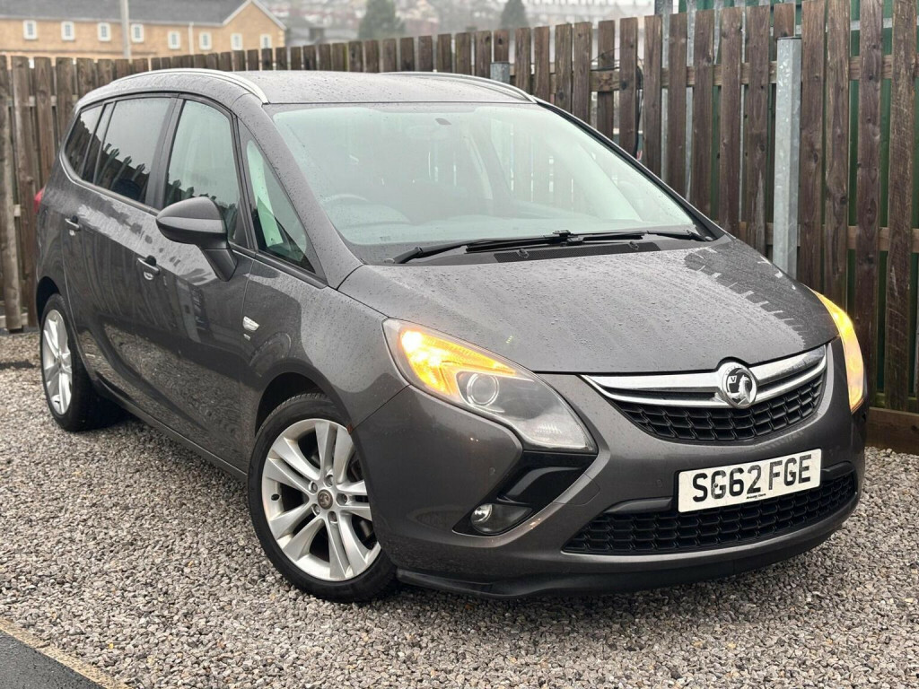 Vauxhall Zafira Tourer Exclusiv 5-Door Silver #26