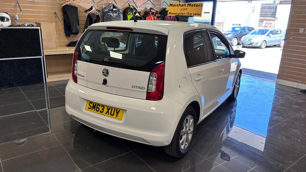 Skoda Citigo 1.0 Mpi 75 Greentech Elegance White #3