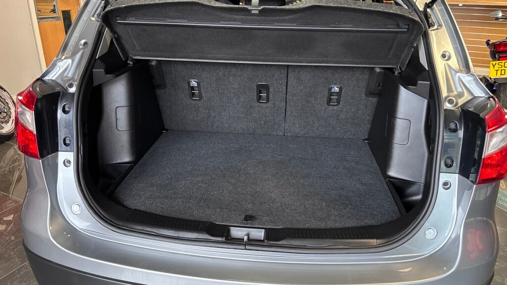 Suzuki SX4 S Cross S-cross Sz-t Buy No White #13
