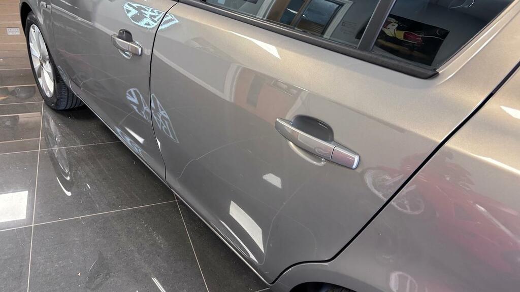 Vauxhall Corsa Excite White #42