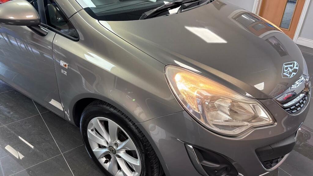 Vauxhall Corsa Excite White #47
