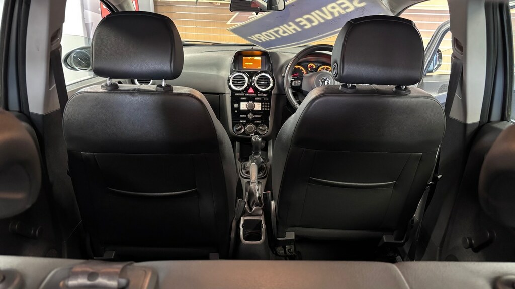 Vauxhall Corsa Excite White #31