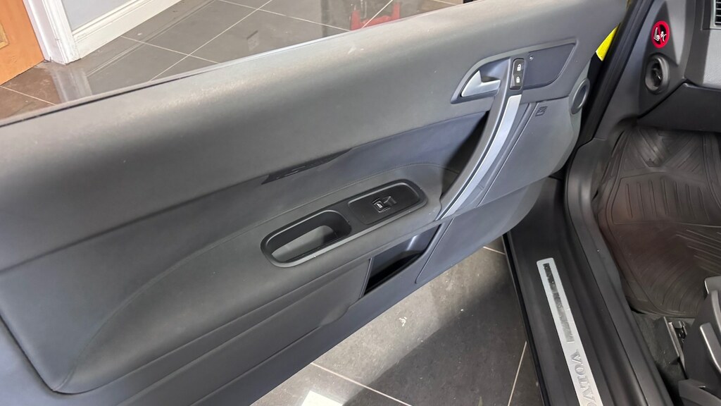 Volvo C70 Se Blue #25