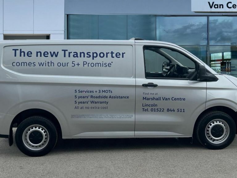 Volkswagen E-Transporter Transporter 100Kw 65Kwh Commerce Plus Van 5 FY25HKJ Grey #4
