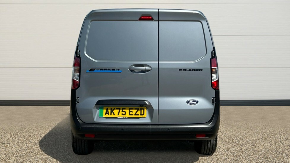 Ford Transit Courier Ford E-transit Courier 100Kw 43Kwh Trend Van AK75EZD Silver #6