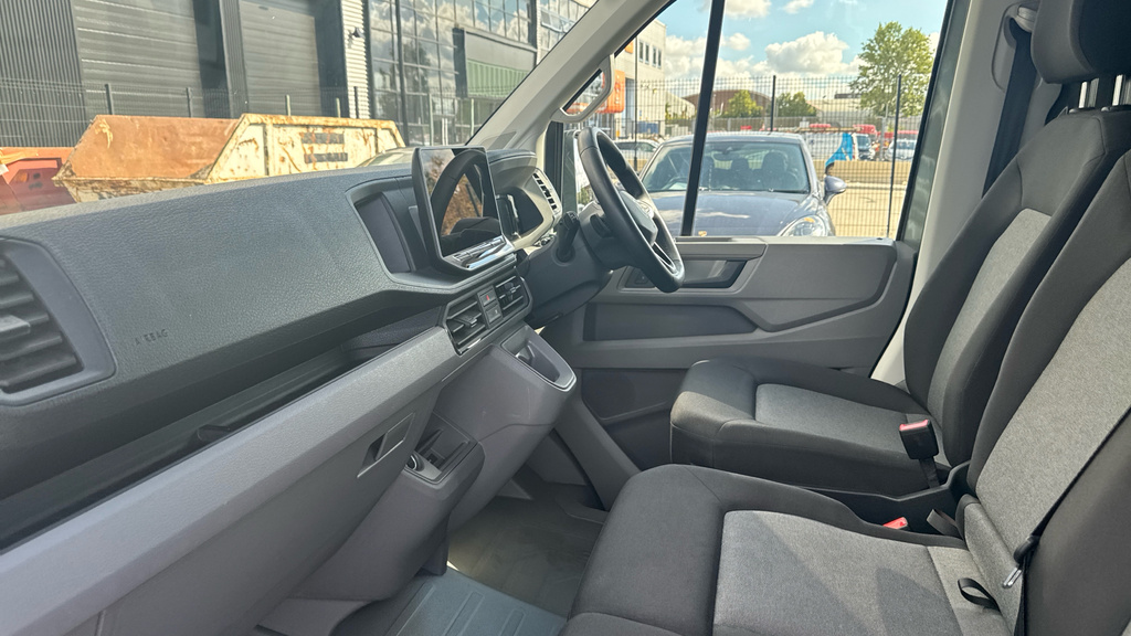 Volkswagen Crafter Crafter 2.0 Tdi 140Ps Commerce High Roof Van EY75XXM Grey #2