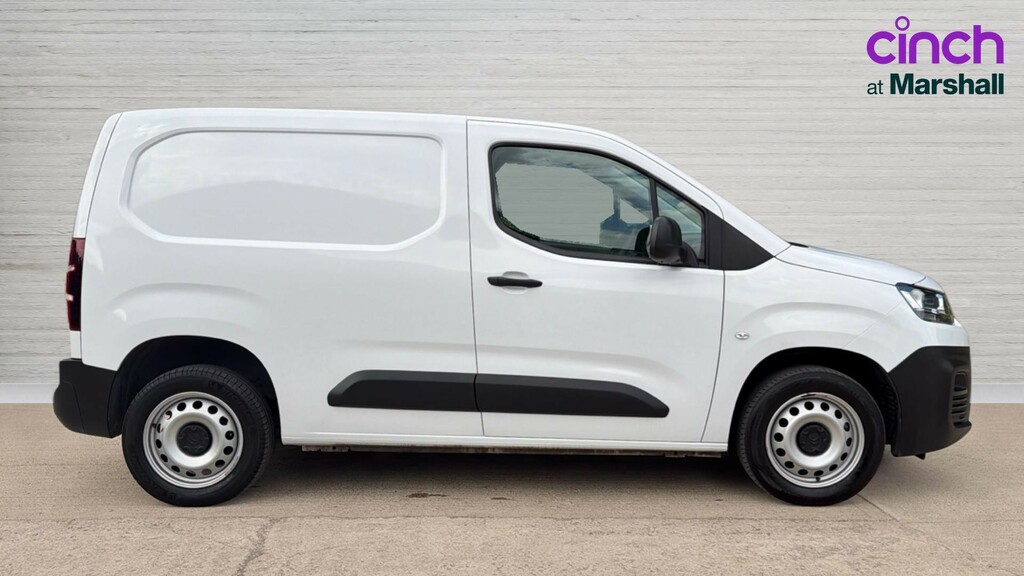 Citroen Berlingo Berlingo 1.5 Bluehdi 1000Kg Enterprise Ed 100Ps 6 YD73TTC White #2