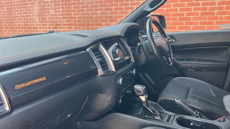 Ford Ranger Ranger Pick Up Double Cab Wildtrak 2.0 Ecoblue 213 HK22XET Black #4