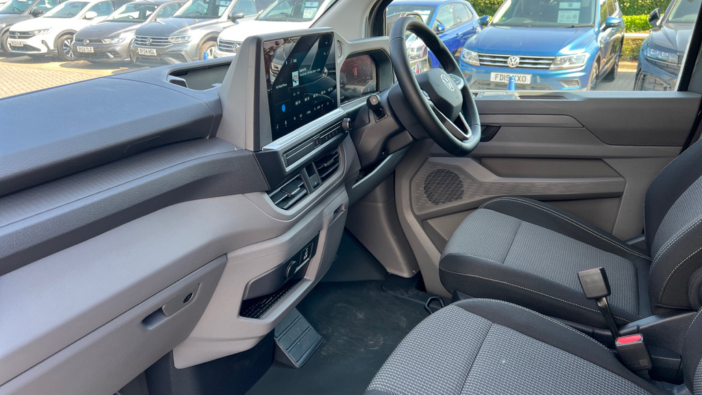 Volkswagen Transporter Transporter 2.0 Tdi 150 Commerce Pro Van KP26UYU #2