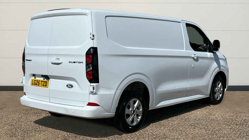 Ford Transit Custom Transit Custom 2.0 Ecoblue 136Ps H1 Van Limited LG25TZD White #3