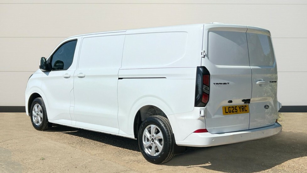 Ford Transit Custom Transit Custom 2.0 Ecoblue 136Ps H1 Van Limited LG25YRC White #2