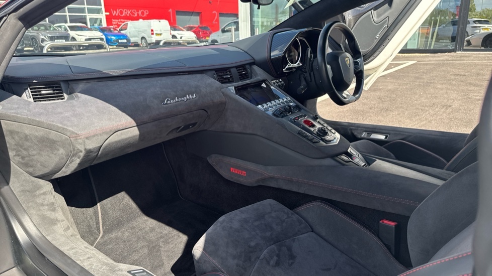 Lamborghini Aventador Aventador Lp 700-4 S-a Black #31